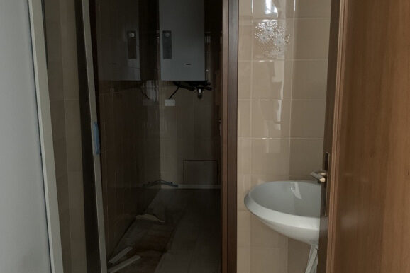 AB46A629-37F1-4E58-93CB-6814776432D8_1_105_c